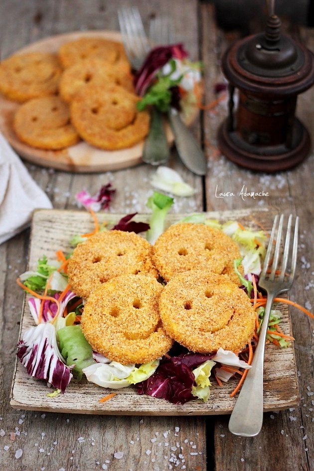 Dettaglio delle patate sorridenti