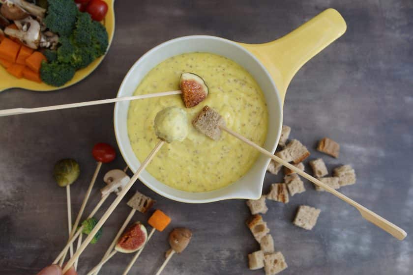 Fonduta di formaggio fatto in casa