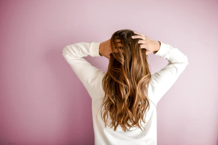 L'ingrediente naturale che ridona volume ai capelli fini