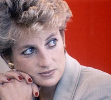 Les secrets de beauté de la princesse Diana ! Sa maquilleuse a expliqué : "Les yeux bleus ne devraient pas porter de fard à paupières"