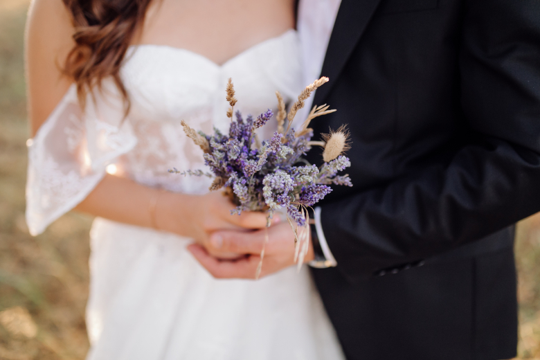 Bouquet da sposa: Composizioni d'effetto per un matrimonio unico